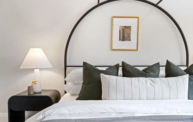 Additional image 36 of 94 Prince Edward Dr