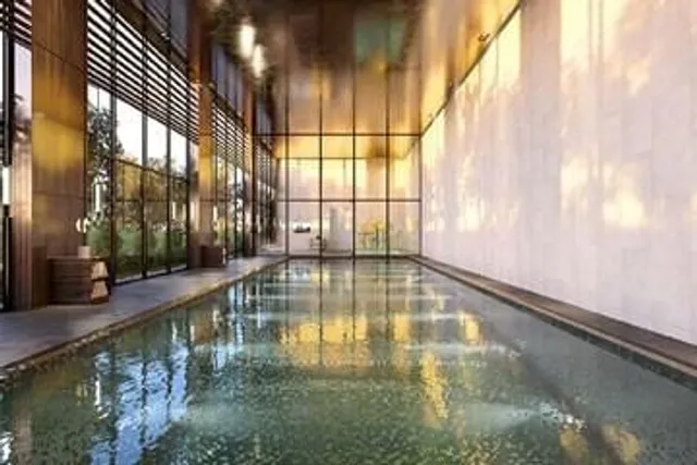 95 Mcmahon Dr Unit #3906