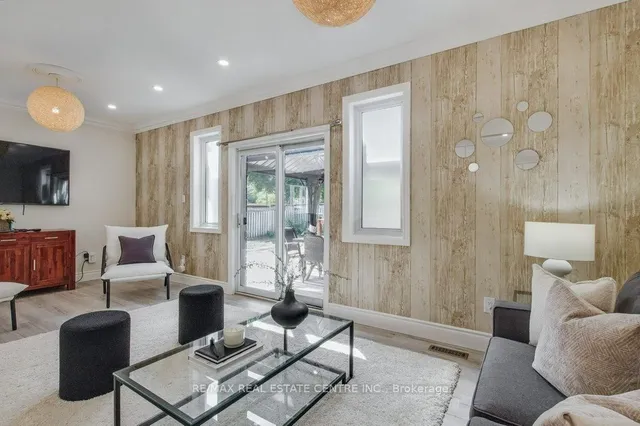 Additional image 19 of 19 Apple Ridge Dr