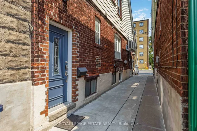 Additional image 18 of 1008 Woodbine Ave