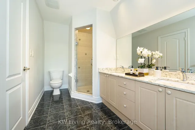 Additional image 28 of 23 Calvin Ave