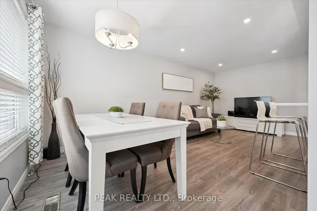 Additional image 16 of 839 Fairway Cres