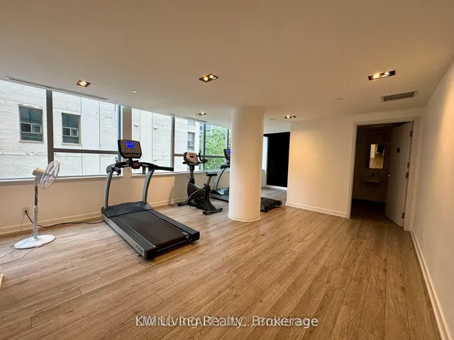 Additional image 19 of 17 Dundonald St Unit 1006