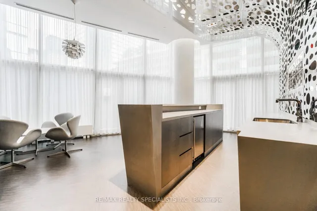 Additional image 37 of 12 York St Unit 804