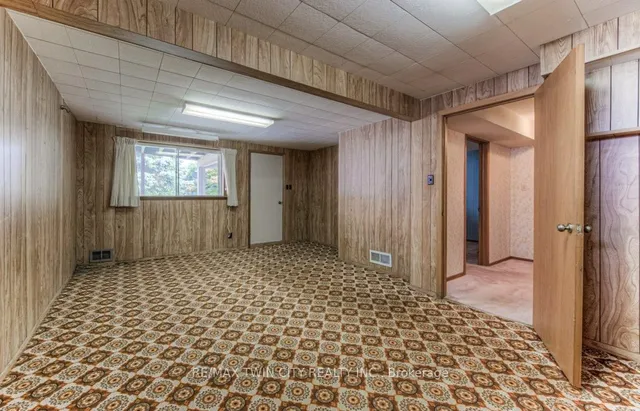 Additional image 33 of 38 Charnwood Crt