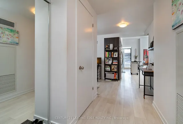 Additional image 16 of 2212 Lake Shore Blvd Unit 811