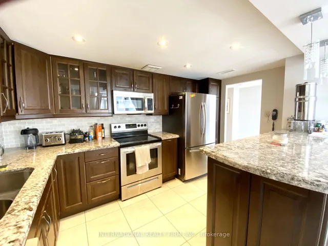 Additional image 9 of 135 George St Unit 605