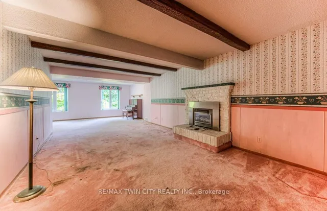 Additional image 26 of 38 Charnwood Crt