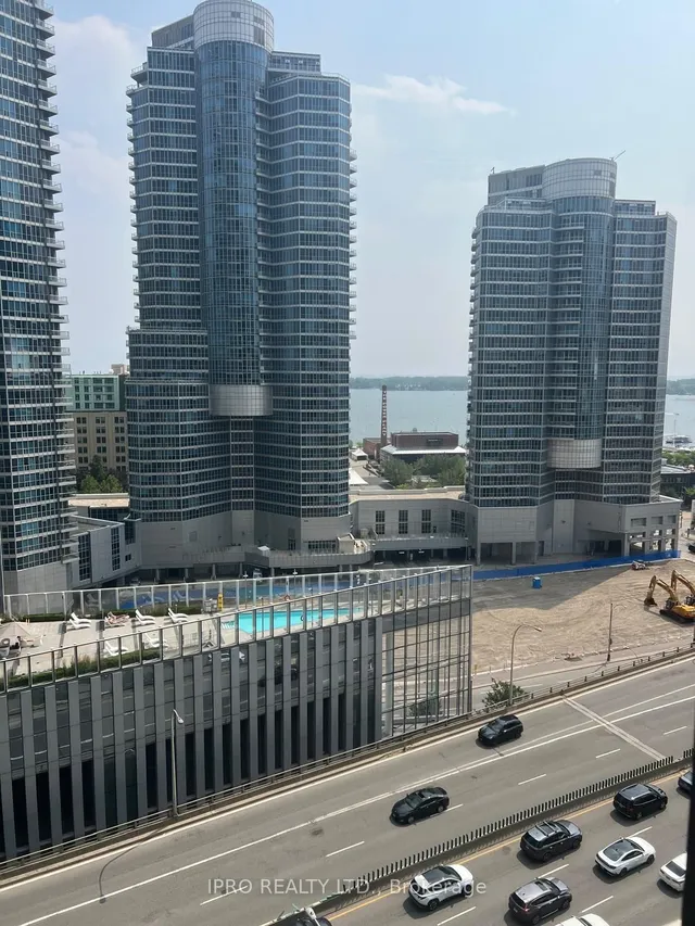 Additional image 11 of 12 York St Unit 1203