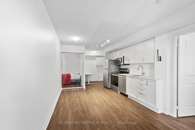 Additional image 13 of 20 Meadowglen Pl Unit 2310