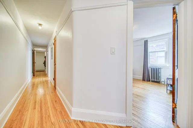 Additional image 19 of 48-50 Scarboro Beach Blvd