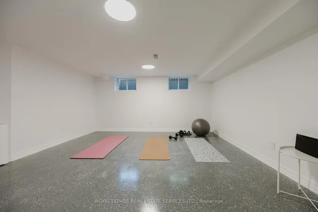 Additional image 38 of 106 Princess Margaret Blvd