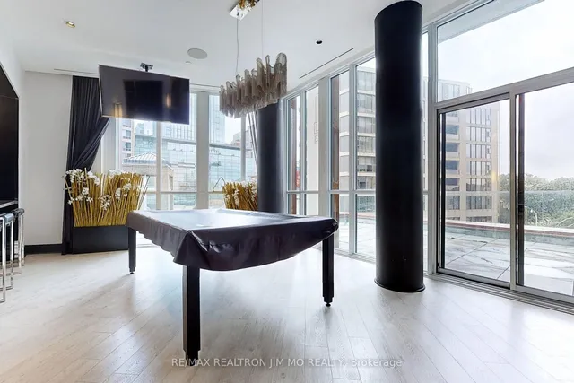 Additional image 36 of 32 Davenport Rd Unit 1706