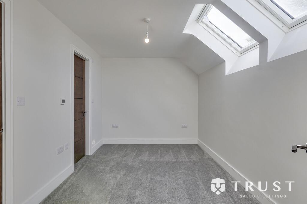 Additional image 49 of West Lane, Gomersal, BD19