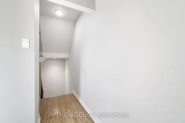 Additional image 6 of 90 Castlebury Cres Unit 21