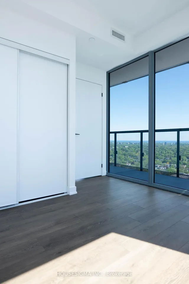 Additional image 9 of 127 Broadway Ave