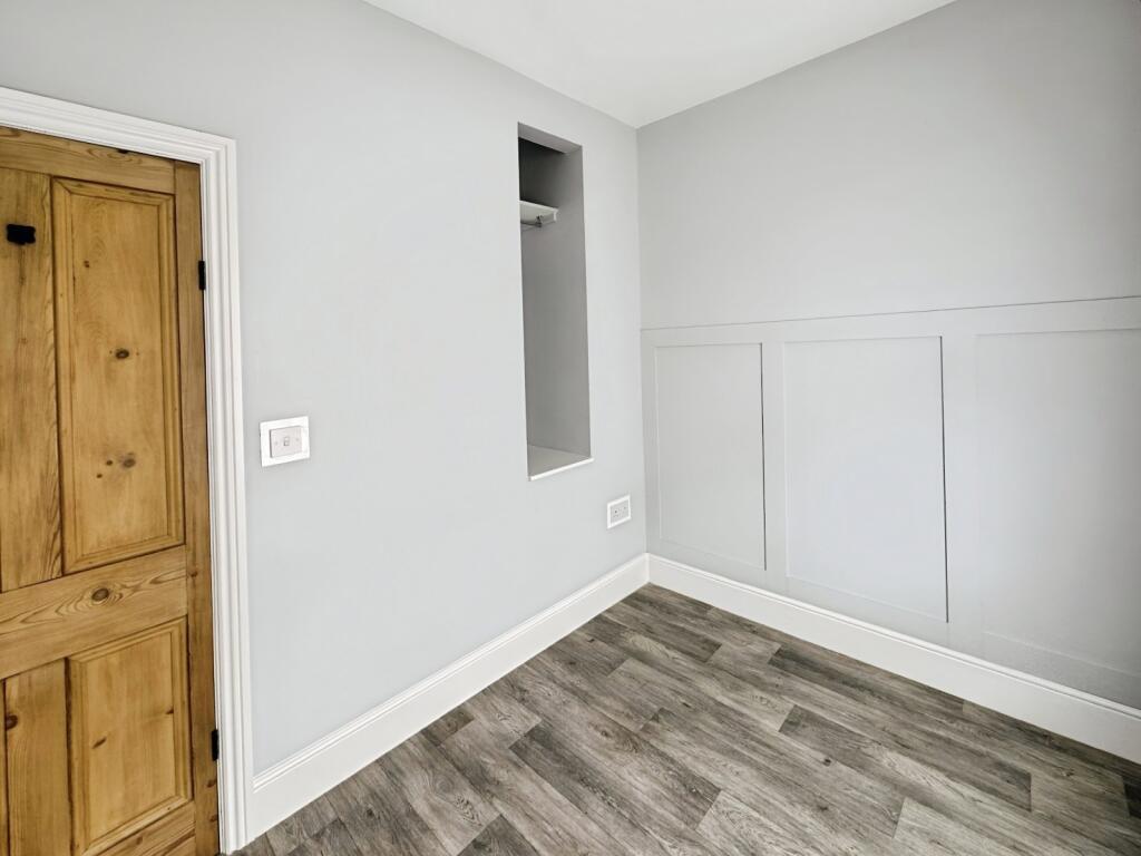 Additional image 10 of Whitcliffe Road, Cleckheaton, BD19