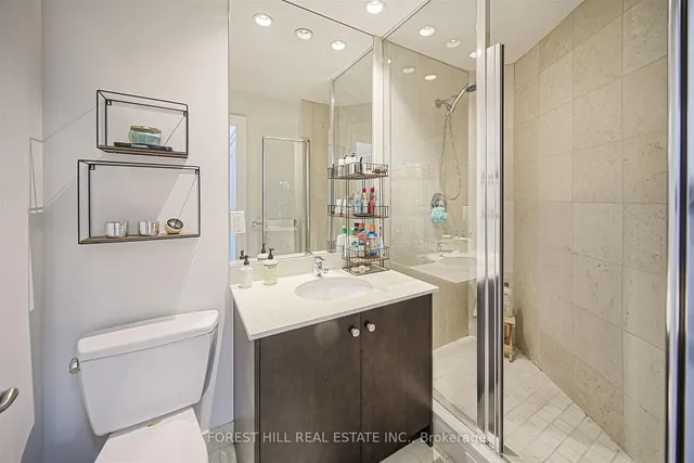 Additional image 32 of 3 McAlpine St Unit 501