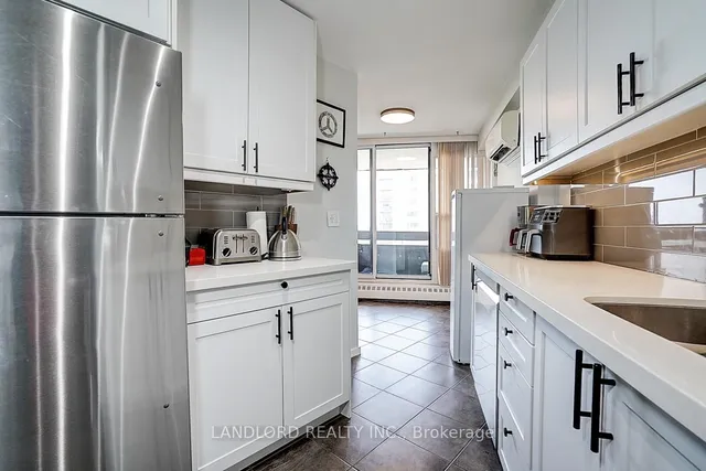 Additional image 30 of 335 Mill Rd Unit 1606