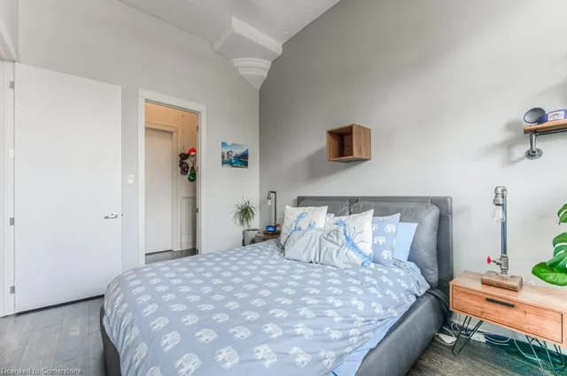 Additional image 10 of 112 Benton St Unit 207