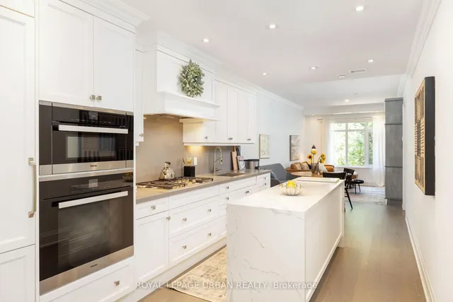 Primary image of 1900 Bayview Ave Unit 223