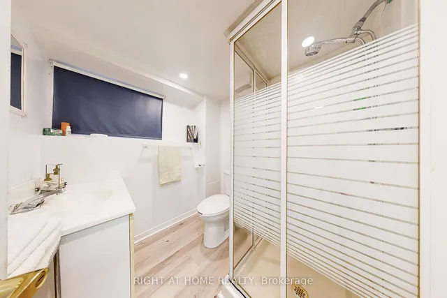 Additional image 36 of 159 ROSEMOUNT Ave