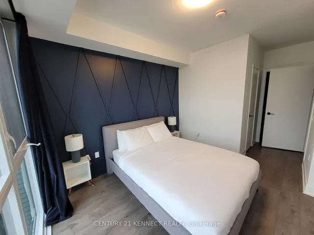 Additional image 21 of 60 George Butchart Dr Unit TH2