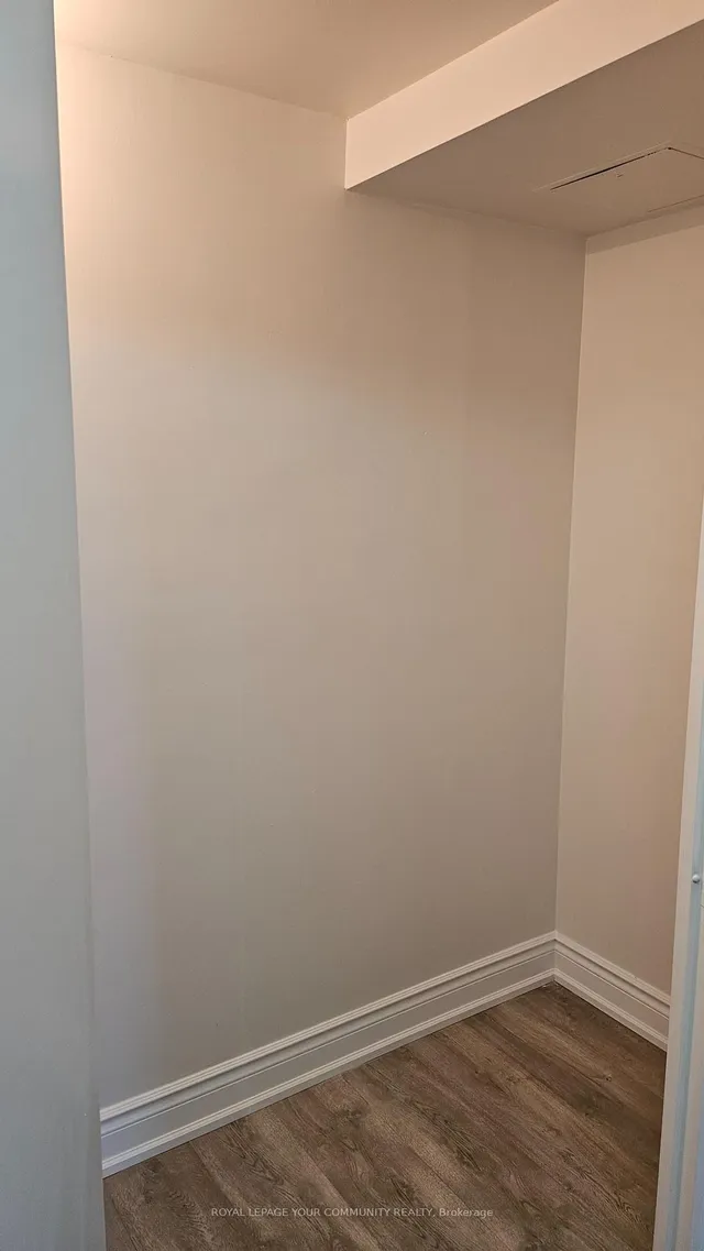 Additional image 19 of 2466 Eglinton Ave Unit 1203