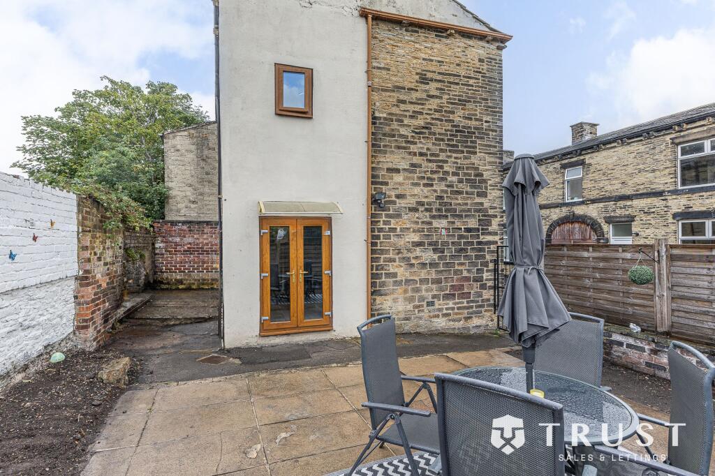 Additional image 20 of Stanley Street, Cleckheaton, BD19