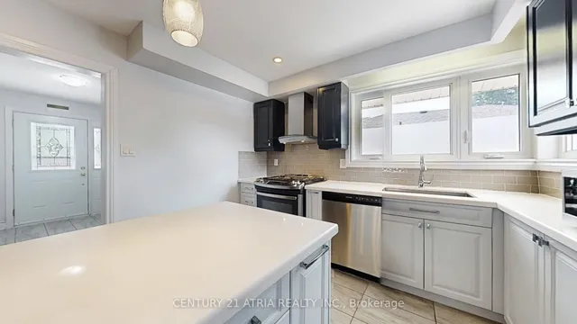 Additional image 3 of 82 Clementine Sq