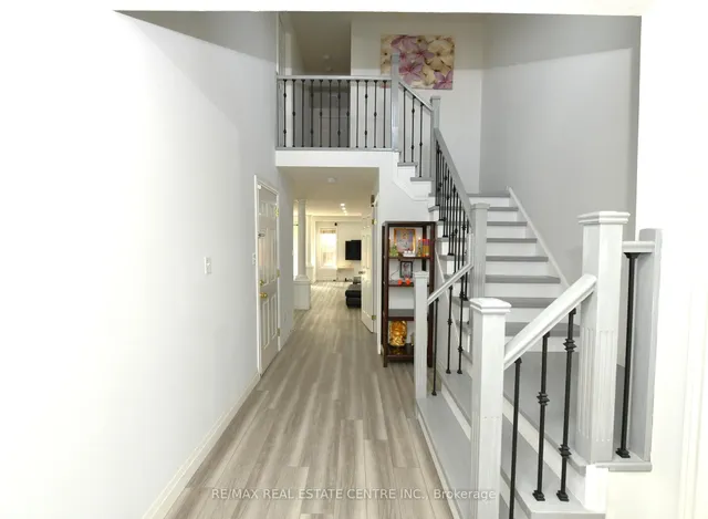 Additional image 3 of 260 Bridlewreath St