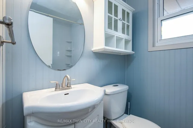 Additional image 27 of 23 Roberts Cres