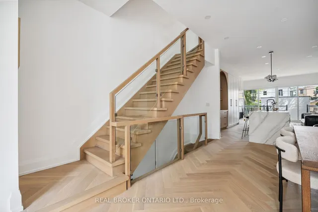 Additional image 11 of 98 Hogarth Ave