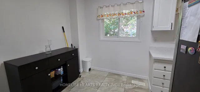 Additional image 11 of 152 Homestead Rd Unit 24