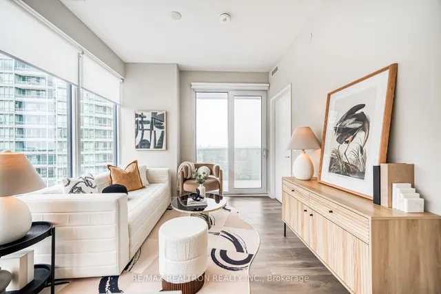 Additional image 4 of 15 Holmes Ave Unit 908