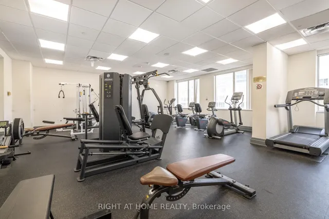 Additional image 44 of 1 Lee Centre Dr Unit 613