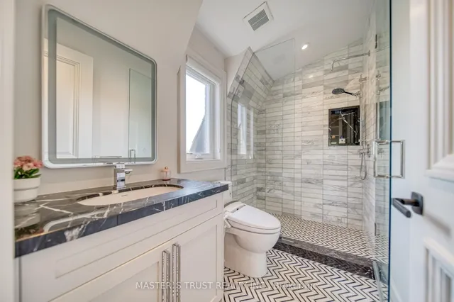 Additional image 30 of 15 Ames Circ