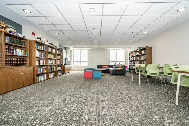 Additional image 35 of 1000 King St Unit 209