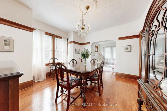 Additional image 10 of 159 ROSEMOUNT Ave