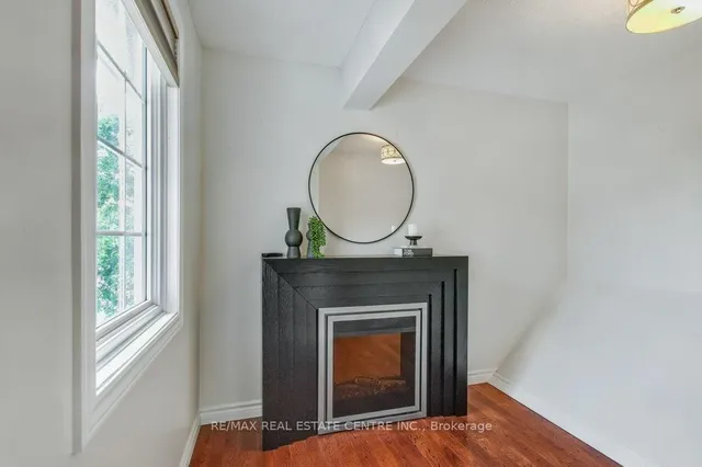 Additional image 23 of 19 Apple Ridge Dr