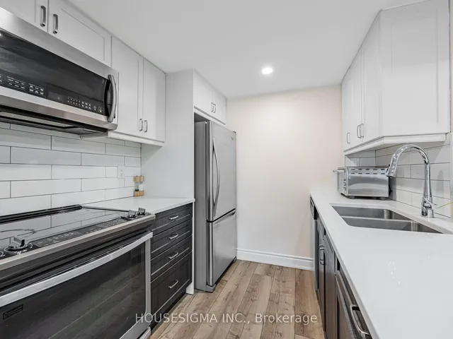 Additional image 16 of 106 Redpath Ave Unit 5