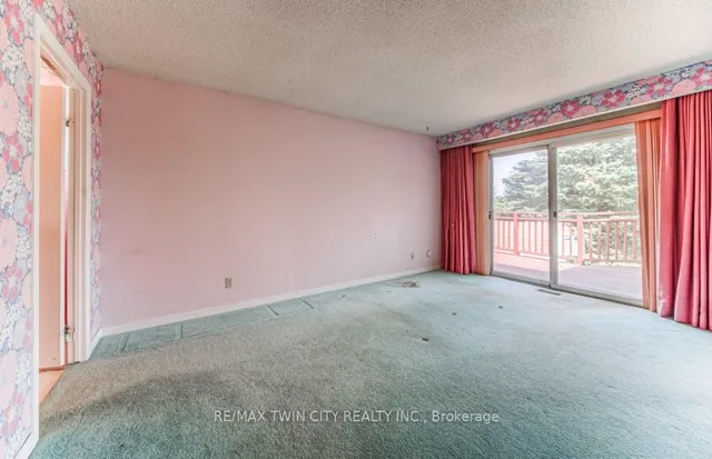 Additional image 19 of 38 Charnwood Crt