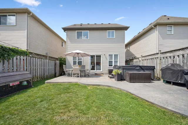 Additional image 33 of 12 Frankfurt St