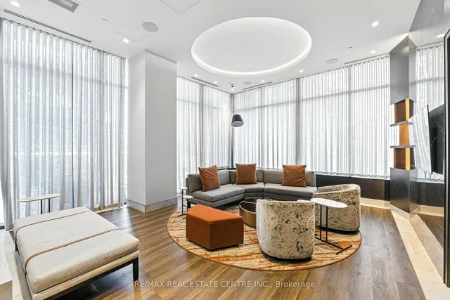 Additional image 38 of 470 Front St Unit 2013