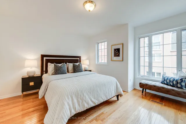 Additional image 19 of 151 Merton St Unit 15