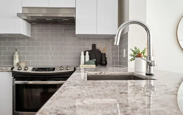 Additional image 14 of 11 Michael Power Pl Unit 514