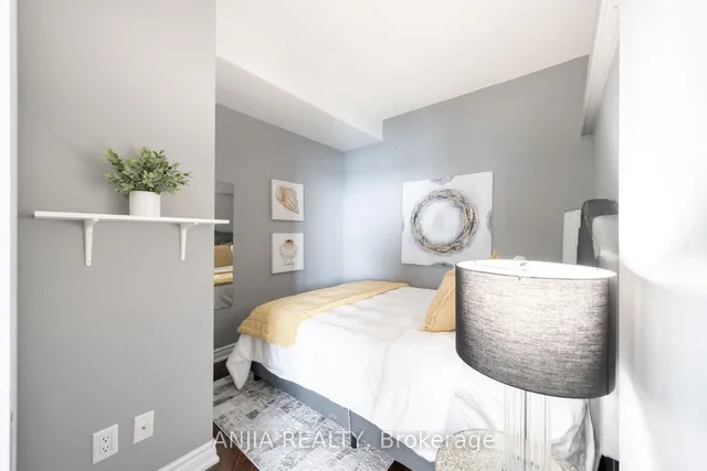 Additional image 7 of 8 York St Unit 3411