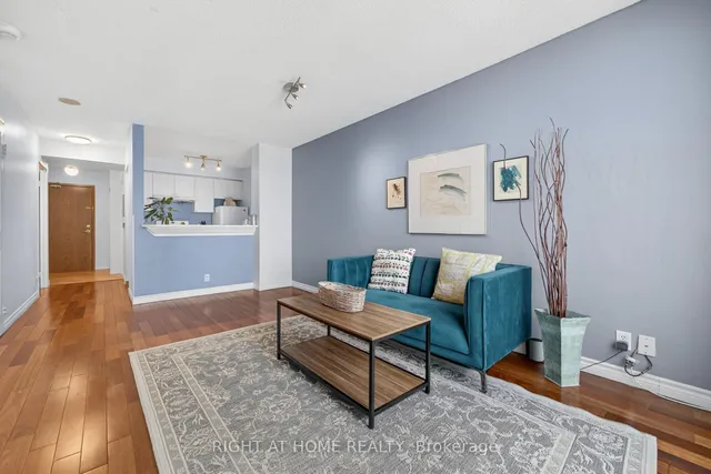 Additional image 10 of 1 Lee Centre Dr Unit 613