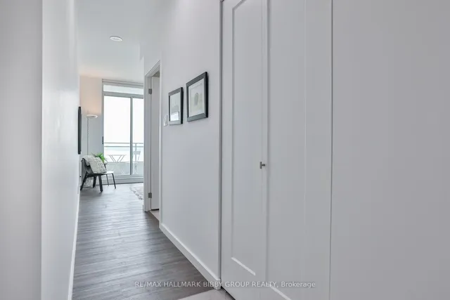 Additional image 19 of 230 Queens Quay Unit 1521