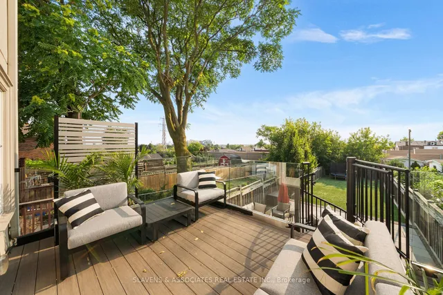 Additional image 18 of 102 Gilbert Ave